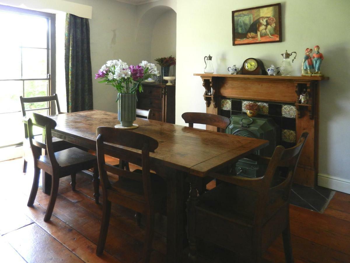 Cilwen Country House Bed And Breakfast Abernant Ngoại thất bức ảnh